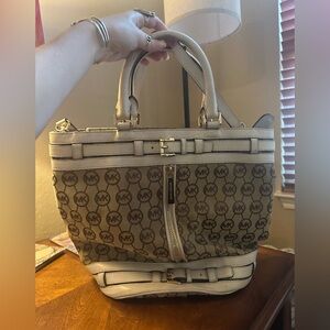 Retired Michael Kors Kingsbury Tote Bag